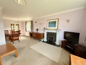 Photo 17- click for photo gallery